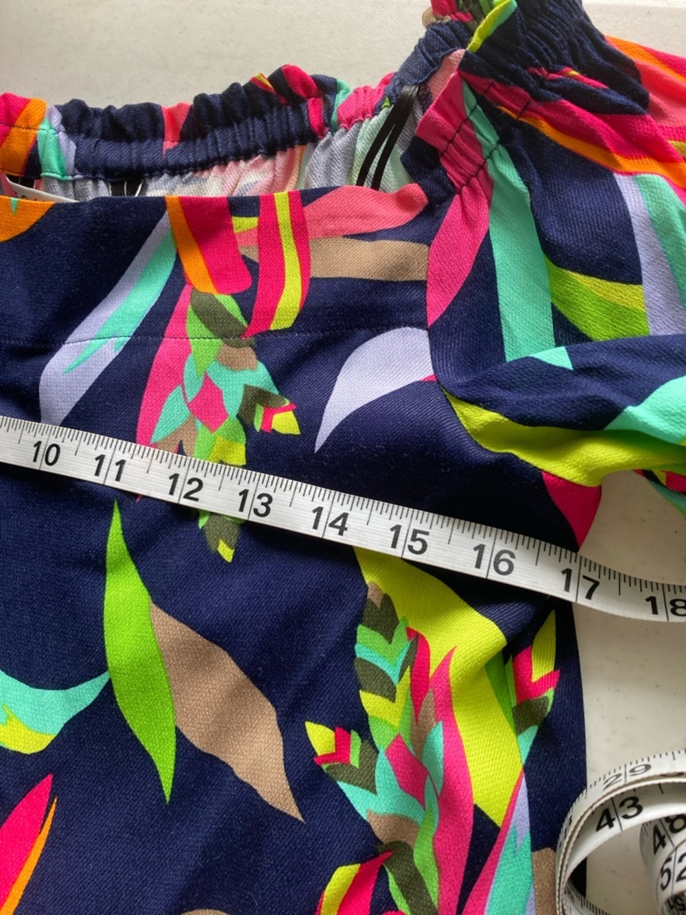 Trina Turk Navy Multicolor Floral Off-Shoulder Puff Sleeve Top - Picture 9 of 11
